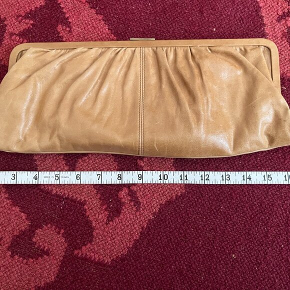 HOBO Clutch with optional handle - Picture 2 of 6